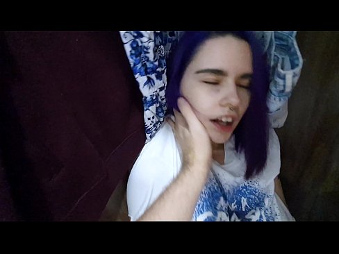 ❤️ Ya sami kanwata a cikin kabad ya taimaka mata Batsa na Gida ﹏